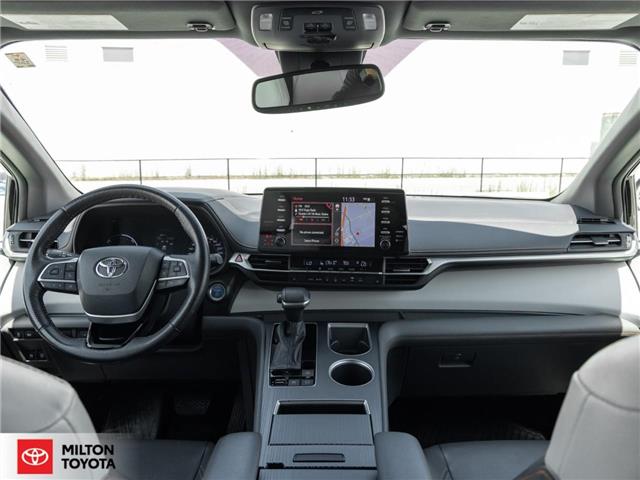 2021 Toyota Sienna XSE 7-Passenger (Stk: 035252) in Milton - Image 28 of 29