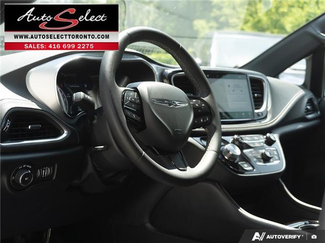 2025 Chrysler Pacifica Limited (Stk: 2CTVSW1) in Scarborough - Image 14 of 31