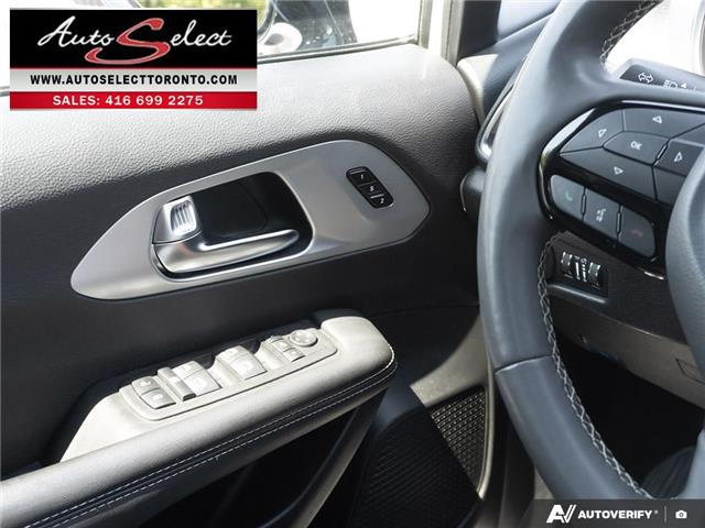 2025 Chrysler Pacifica Limited (Stk: 2CTVSW1) in Scarborough - Image 23 of 31