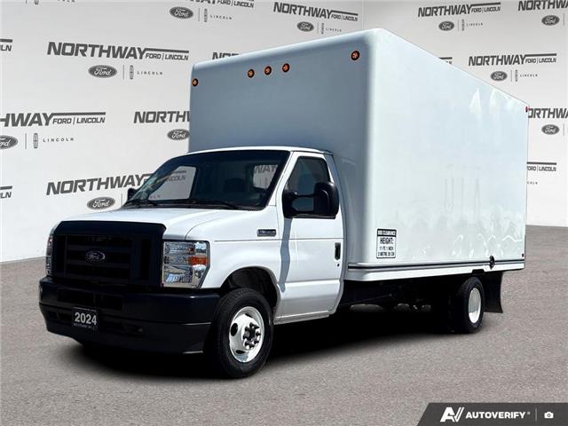 2024 Ford E- 350 BOX TRUCK  E-350 SD CUTAWAY DRW (Stk: DR1080) in Brantford - Image 1 of 24