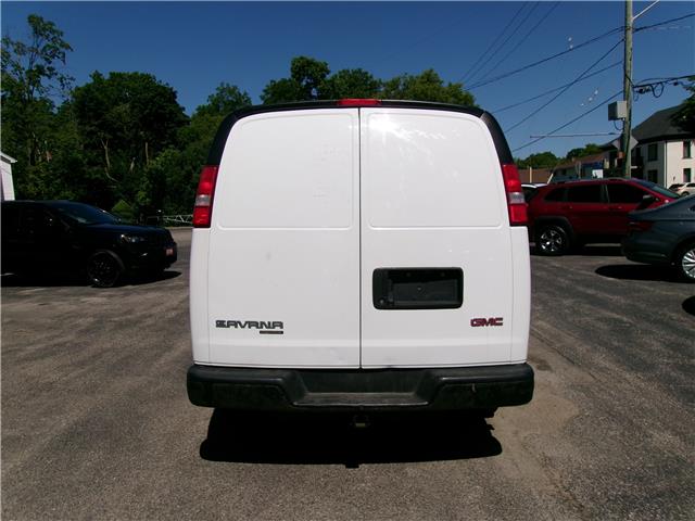 2016 GMC Savana 2500 1WT in Kitchener - Image 4 of 19