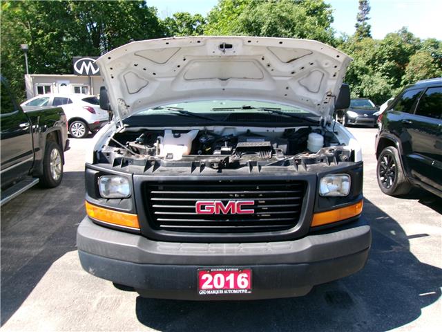 2016 GMC Savana 2500 1WT in Kitchener - Image 17 of 19