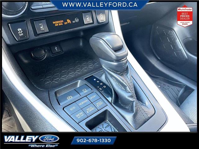 2021 Toyota RAV4 LE (Stk: 26227A) in Kentville - Image 15 of 21