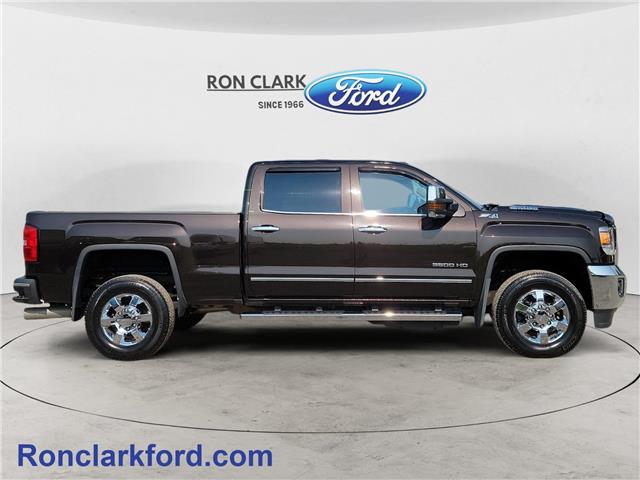 2018 GMC Sierra 3500HD SLT (Stk: A1003-1A) in Wyoming - Image 8 of 15