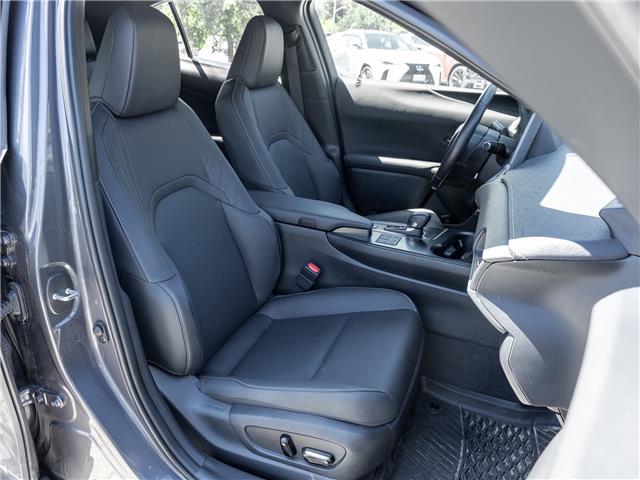 2025 Lexus UX 300h  (Stk: 15106044A) in Richmond Hill - Image 23 of 26
