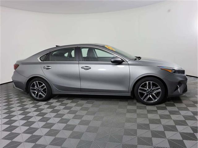 2022 Kia Forte GT-Line (Stk: A21308) in Calgary - Image 5 of 21
