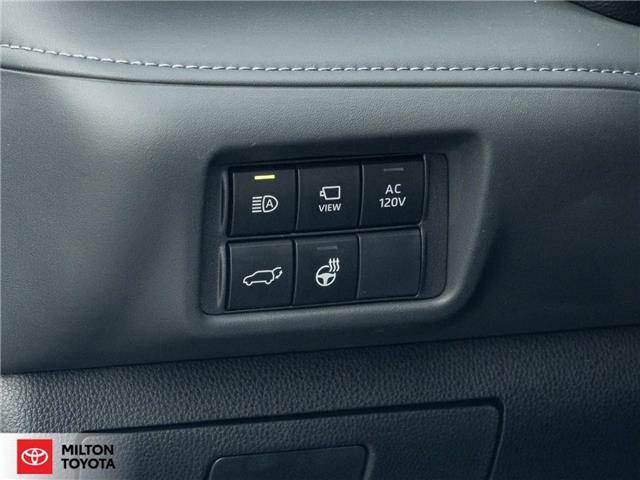 2025 Toyota Highlander Hybrid Limited (Stk: 656911) in Milton - Image 17 of 36