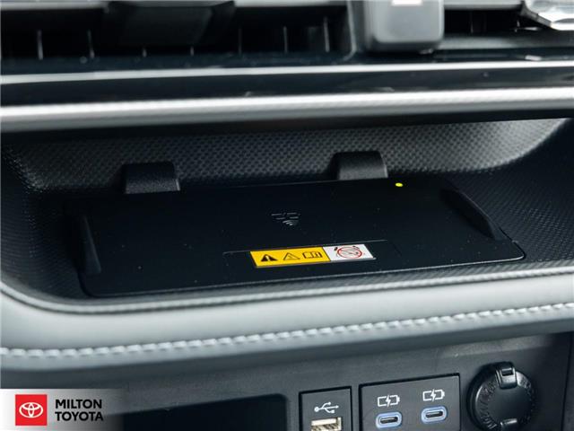 2025 Toyota Highlander Hybrid Limited (Stk: 656911) in Milton - Image 22 of 36