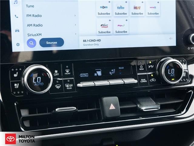 2025 Toyota Highlander Hybrid Limited (Stk: 656911) in Milton - Image 23 of 36