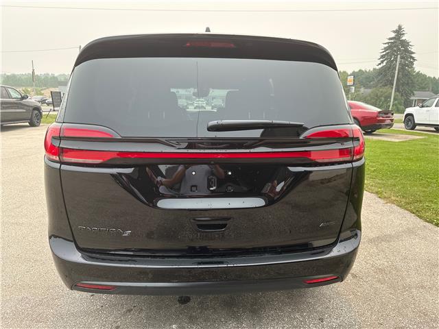 2027 Chrysler Pacifica Select (Stk: 27001) in Meaford - Image 6 of 14