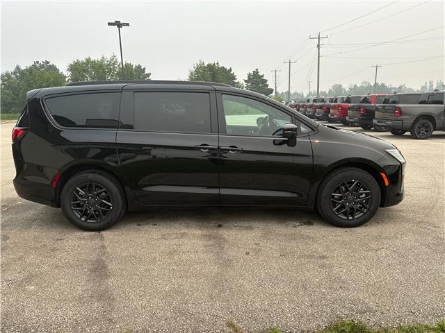 2027 Chrysler Pacifica Select (Stk: 27001) in Meaford - Image 4 of 14