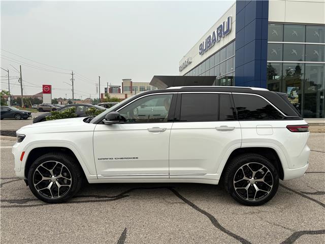 2023 Jeep Grand Cherokee Summit (Stk: T39526) in RICHMOND HILL - Image 3 of 36
