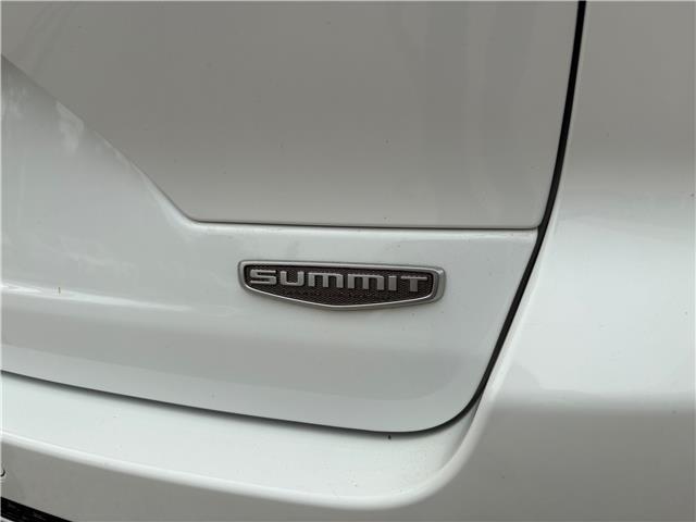 2023 Jeep Grand Cherokee Summit (Stk: T39526) in RICHMOND HILL - Image 34 of 36