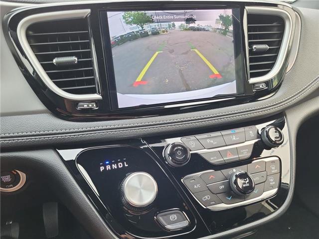 2027 Chrysler Pacifica Select (Stk: 270001) in Windsor - Image 16 of 25 2027 Chrysler Pacifica Select (Stk: 270001) in Windsor - Image 16 of 25