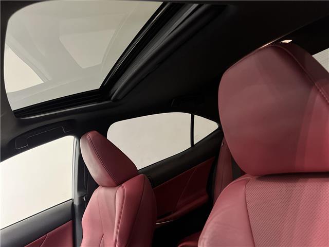 2019 Lexus IS 300 (Stk: 14111143A) in Markham - Image 19 of 27 2019 Lexus IS 300 (Stk: 14111143A) in Markham - Image 19 of 27