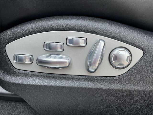 2024 Porsche Macan S (Stk: 12108619A) in Concord - Image 27 of 49