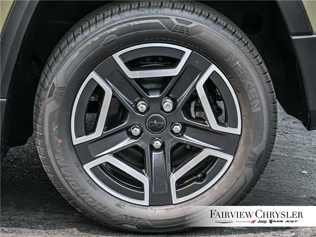2026 Jeep Cherokee Laredo/Limited (Stk: TT2752) in Burlington - Image 9 of 32
