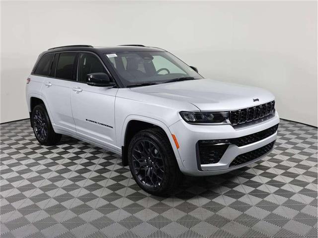 2026 Jeep Grand Cherokee Base (Stk: 26J157) in Calgary - Image 3 of 20