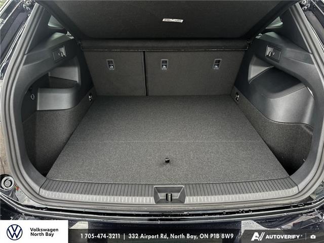 2026 Volkswagen Tiguan Comfortline R-Line Black Edition (Stk: 26239-new) in North Bay - Image 12 of 25