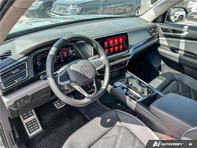 2025 Volkswagen Atlas 2.0 TSI Peak Edition (Stk: ST-709A) in Calgary - Image 10 of 21