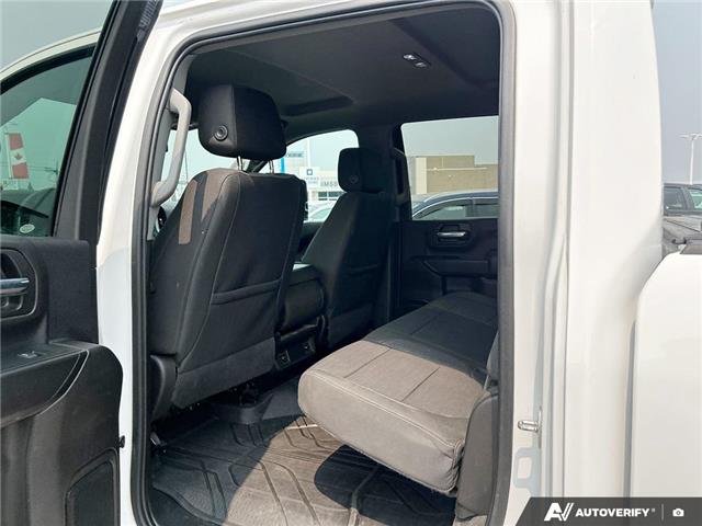 2023 Chevrolet Silverado 2500HD Custom (Stk: T698A) in Grimsby - Image 23 of 25