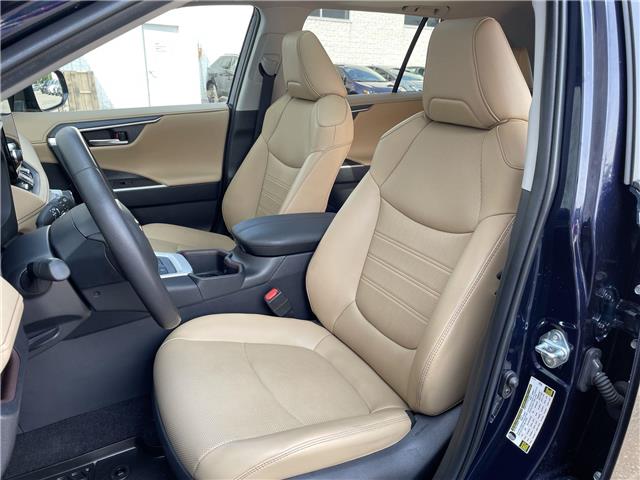 2025 Toyota RAV4 Hybrid Limited (Stk: 12108872A) in Concord - Image 25 of 48