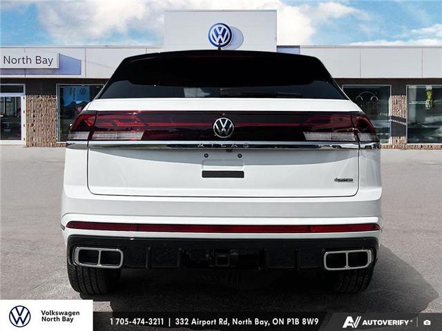 2026 Volkswagen Atlas Cross Sport 2.0 TSI Execline (Stk: 26235-new) in North Bay - Image 5 of 24