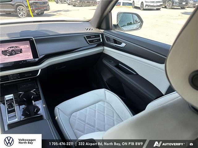 2026 Volkswagen Atlas Cross Sport 2.0 TSI Execline (Stk: 26235-new) in North Bay - Image 24 of 24