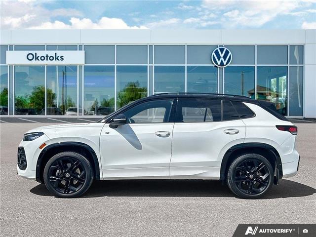 2026 Volkswagen Tiguan Comfortline R-Line Black Edition (Stk: KU0543) in Okotoks - Image 3 of 24