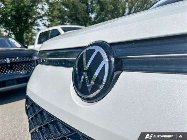 2026 Volkswagen Tiguan Comfortline R-Line Black Edition (Stk: KU0543) in Okotoks - Image 8 of 24