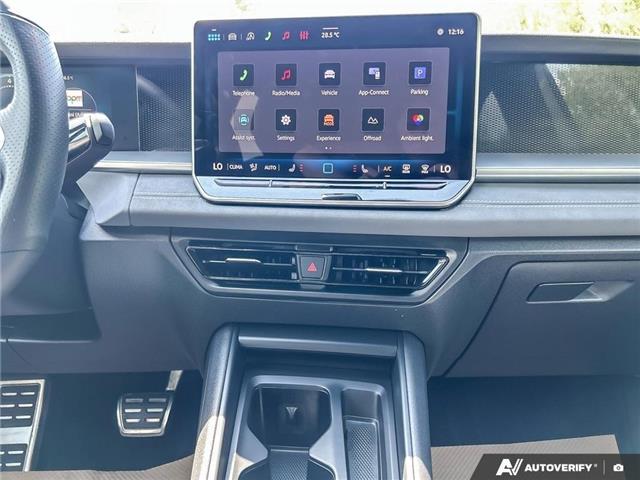 2026 Volkswagen Tiguan Comfortline R-Line Black Edition (Stk: KU0543) in Okotoks - Image 18 of 24