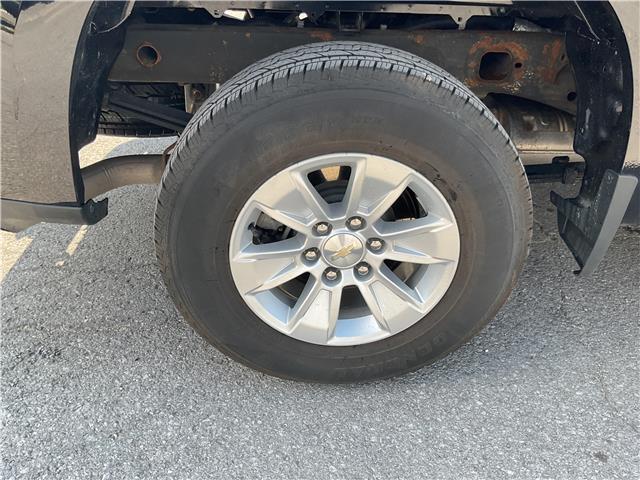 2022 Chevrolet Silverado 1500 LT (Stk: 260740) in Kingston - Image 10 of 31