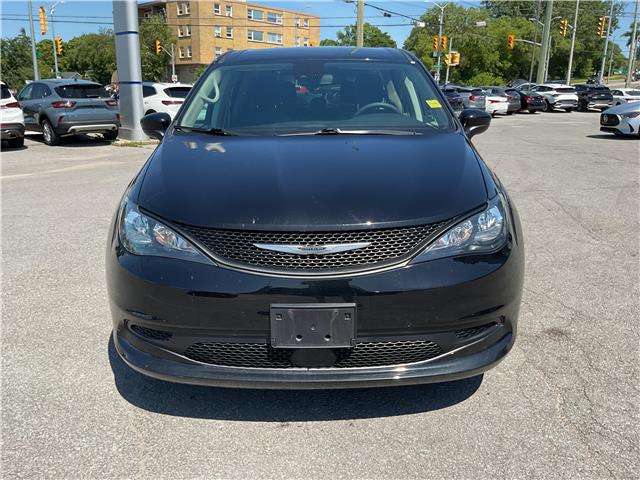 2024 Chrysler Grand Caravan SXT (Stk: 260885) in Kingston - Image 2 of 39