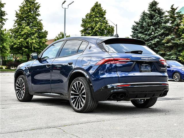 2025 Maserati Grecale Modena (Stk: U1305) in Oakville - Image 8 of 26 2025 Maserati Grecale Modena (Stk: U1305) in Oakville - Image 8 of 26