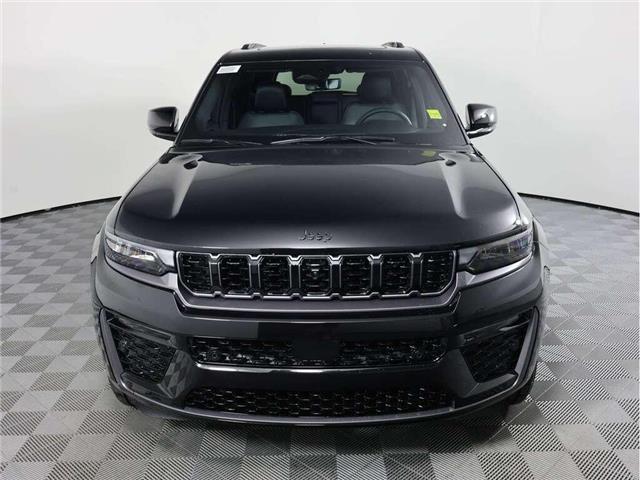 2026 Jeep Grand Cherokee Base (Stk: 26J171) in Calgary - Image 2 of 20 2026 Jeep Grand Cherokee Base (Stk: 26J171) in Calgary - Image 2 of 20