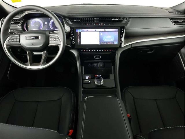 2026 Jeep Grand Cherokee Base (Stk: 26J171) in Calgary - Image 10 of 20 2026 Jeep Grand Cherokee Base (Stk: 26J171) in Calgary - Image 10 of 20