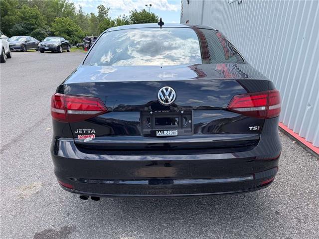 2017 Volkswagen Jetta 1.8 TSI Highline (Stk: 2818) in Hawkesbury - Image 6 of 22