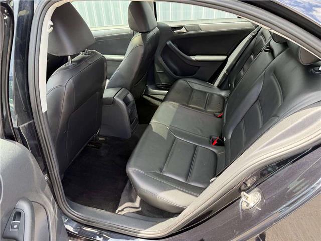 2017 Volkswagen Jetta 1.8 TSI Highline (Stk: 2818) in Hawkesbury - Image 10 of 22