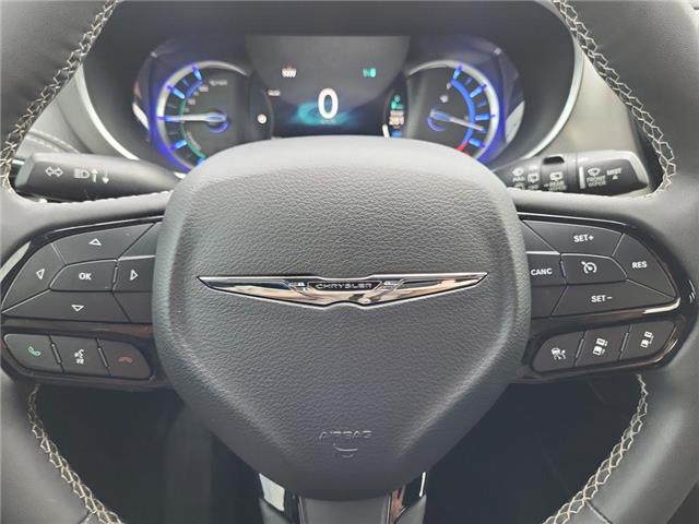 2022 Chrysler Pacifica Hybrid Limited (Stk: 270002A) in Windsor - Image 12 of 23