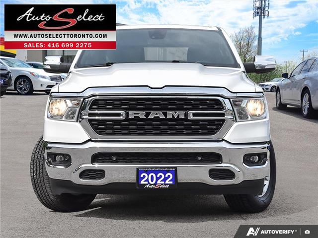 2022 RAM 1500 Big Horn (Stk: 22BETQ1) in Scarborough - Image 2 of 28