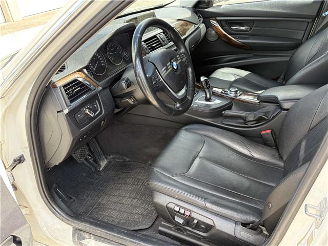 2013 BMW 328i xDrive (Stk: 1TVM31V) in Scarborough - Image 10 of 24 2013 BMW 328i xDrive (Stk: 1TVM31V) in Scarborough - Image 10 of 24