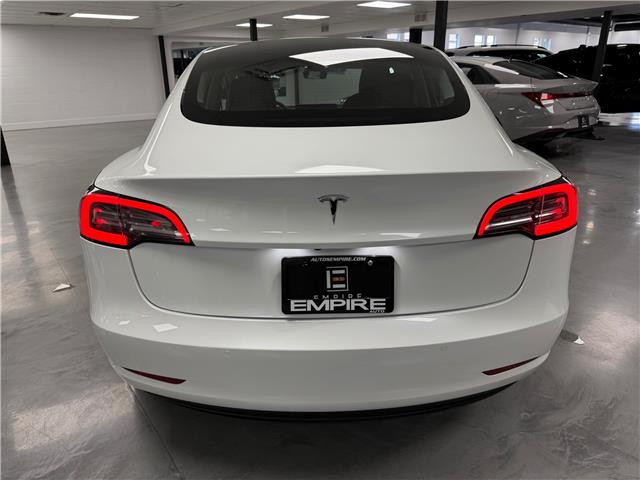 2019 Tesla Model 3 Standard Range Plus (Stk: N8597) in Saint-Eustache - Image 4 of 28
