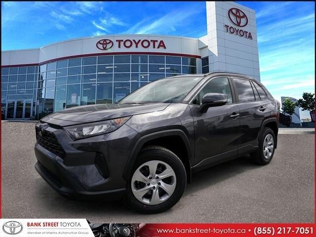 2018 Toyota RAV4 LE LE at 195 b/w for sale in Ottawa