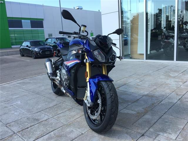 bmw s1000r san marino blue