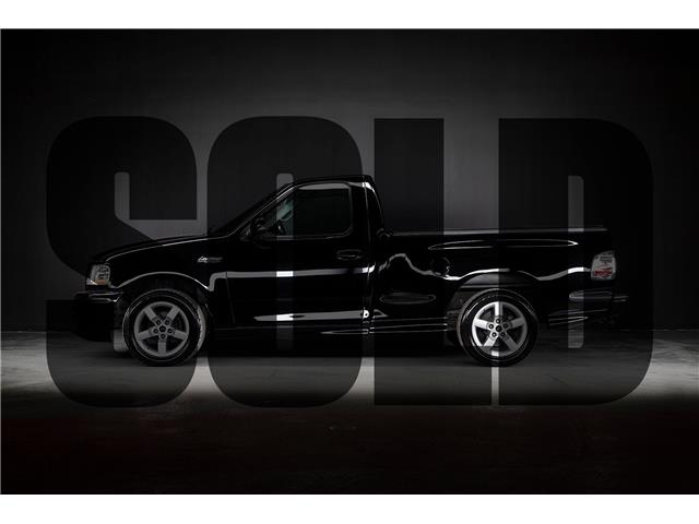 2001 Ford F-150 SVT Lightning (Stk: MU2399) in Woodbridge - Image 1 of 17