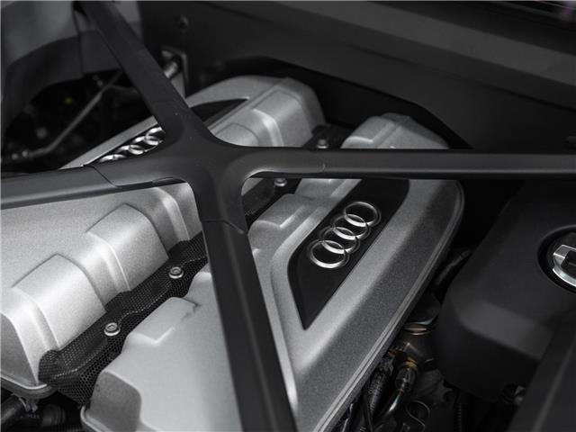 2018 Audi R8 5.2 V10 in Woodbridge - Image 22 of 49