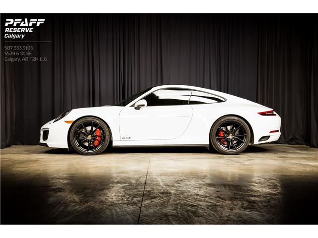 2017 Porsche 911 Carrera 4 GTS (Stk: VU0566) in Calgary - Image 1 of 22 2017 Porsche 911 Carrera 4 GTS (Stk: VU0566) in Calgary - Image 1 of 22