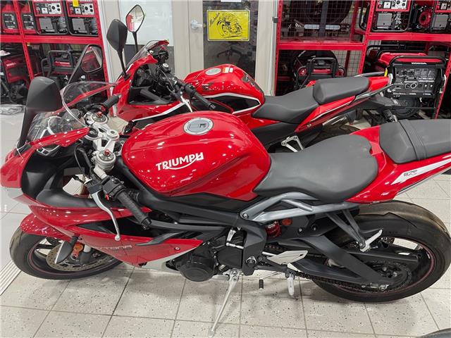 16 Triumph Daytona 675 At 8009 For Sale In Ottawa Kanata Honda