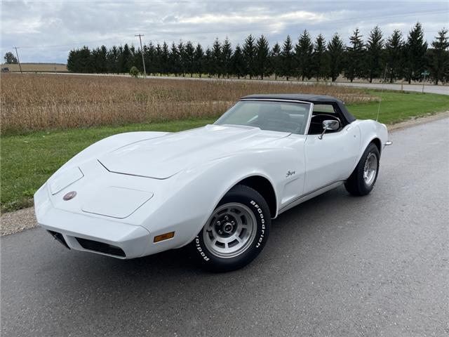 1973 Chevrolet Corvette Convertible in Walkerton - Image 1 of 27