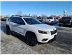 2023 Jeep Cherokee Altitude (Stk: 23012) in Dryden - Image 3 of 11